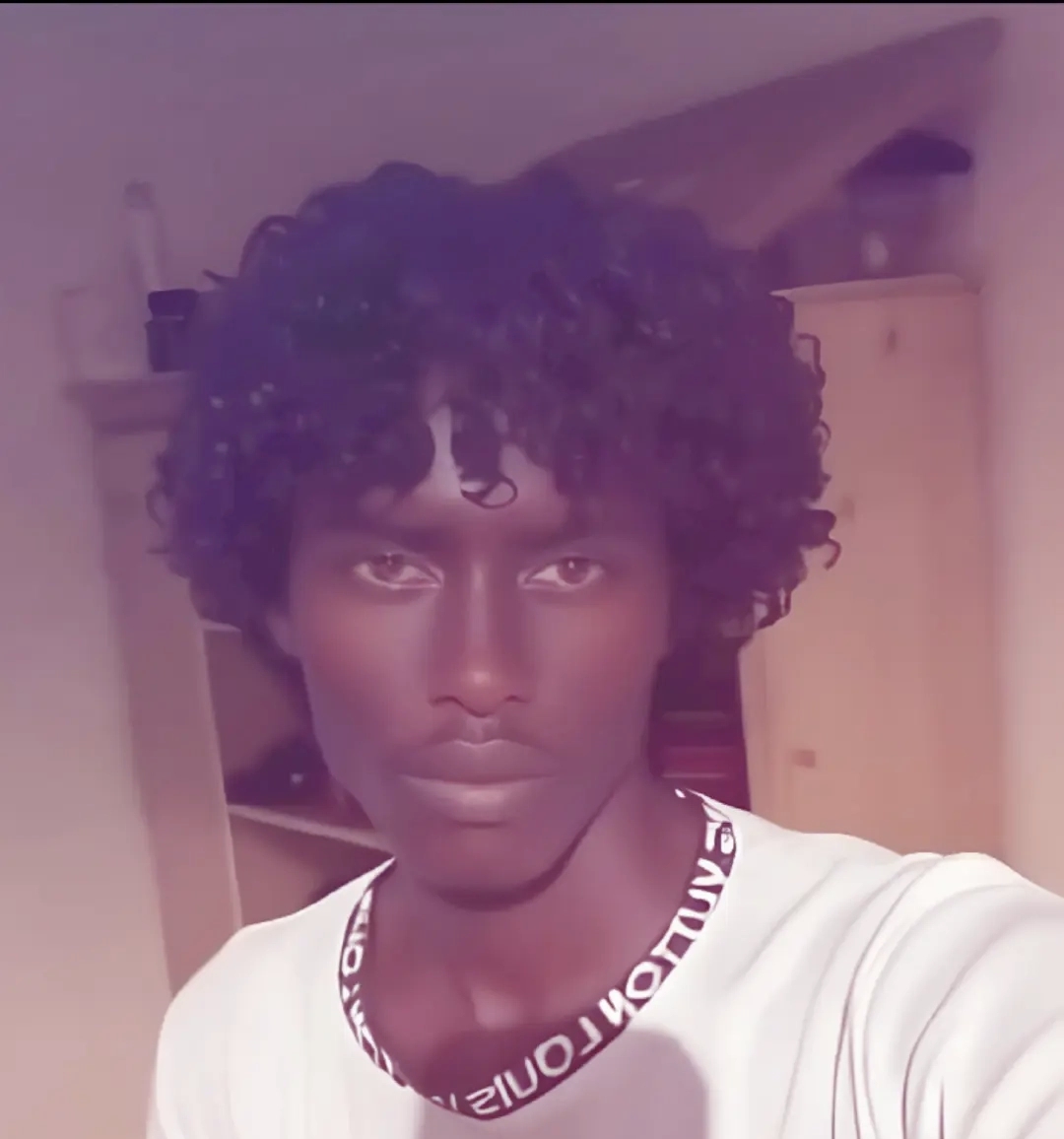 1000004586