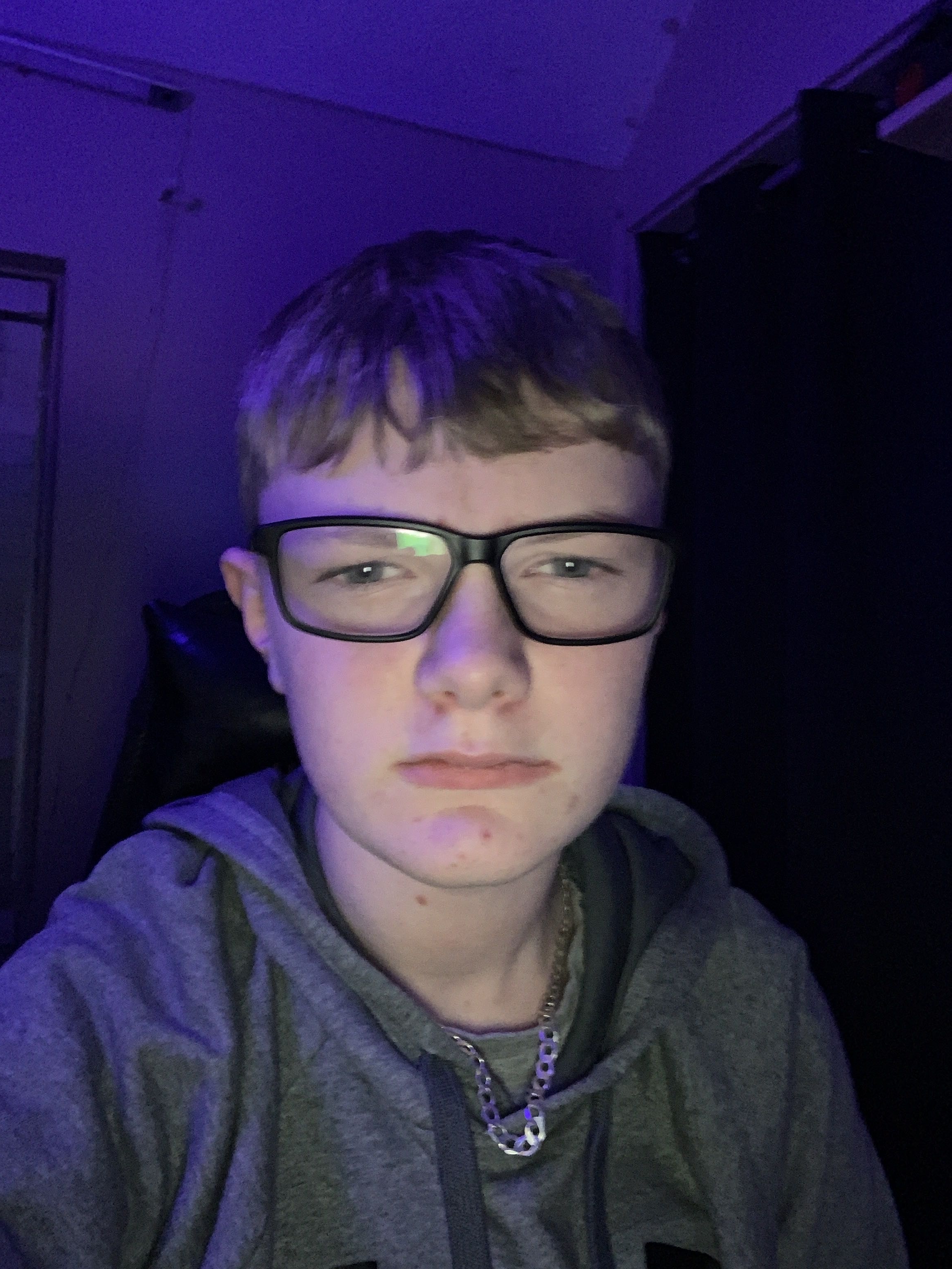 56320862 6D49 47B2 967F B000D100BAE2