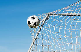 29,700+ Soccer Ball In Net Stock Photos ...