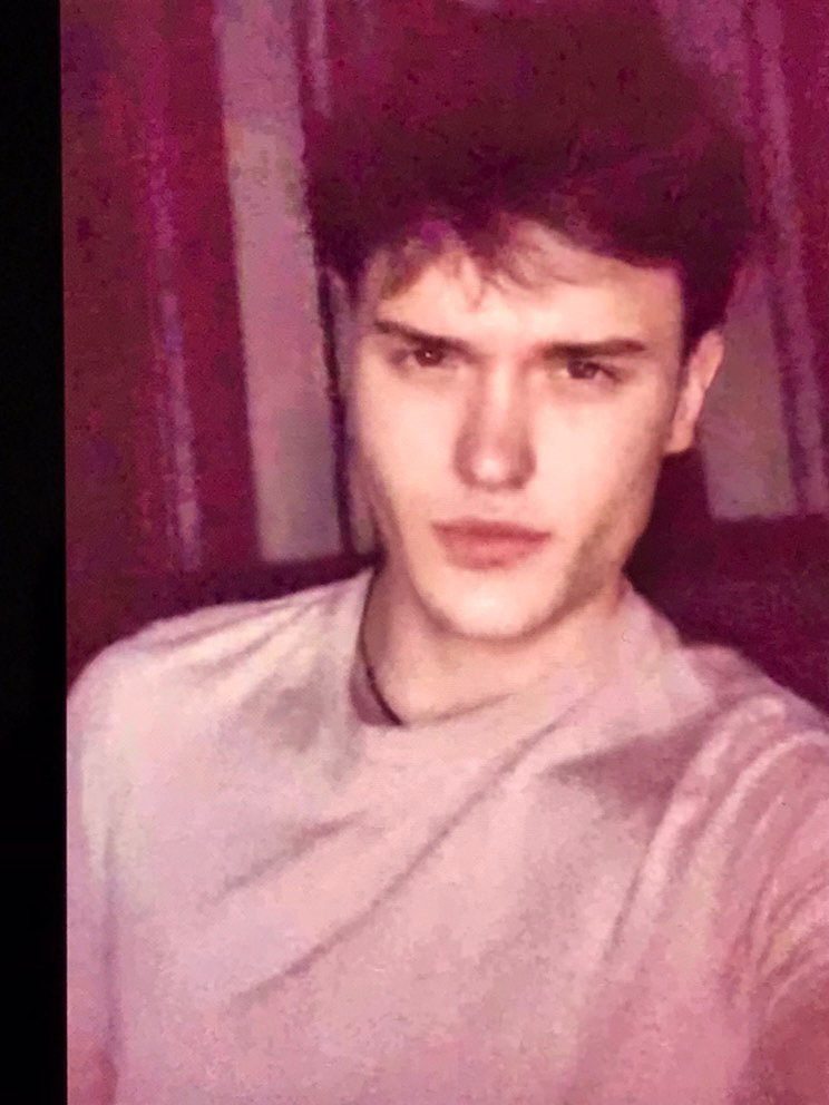 8DF2EC71 7D7F 4D66 B598 8D88955CA74D