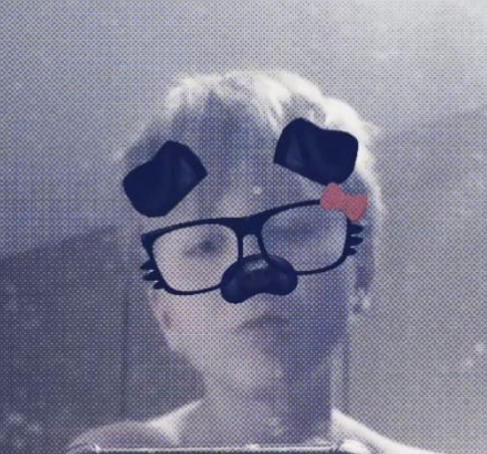 1000049589