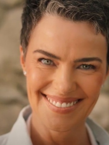 Ana paula arosio em nova aparicao em comercial 1743715718361 v2 3x4