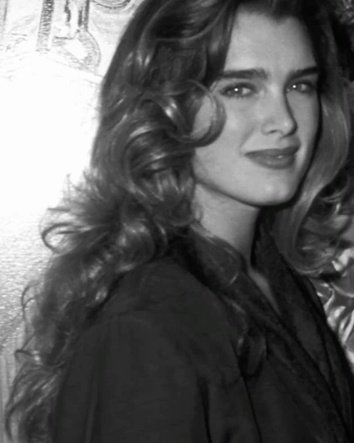 Dearbrookeshields 1746770437 3628495875669066975 73379334894