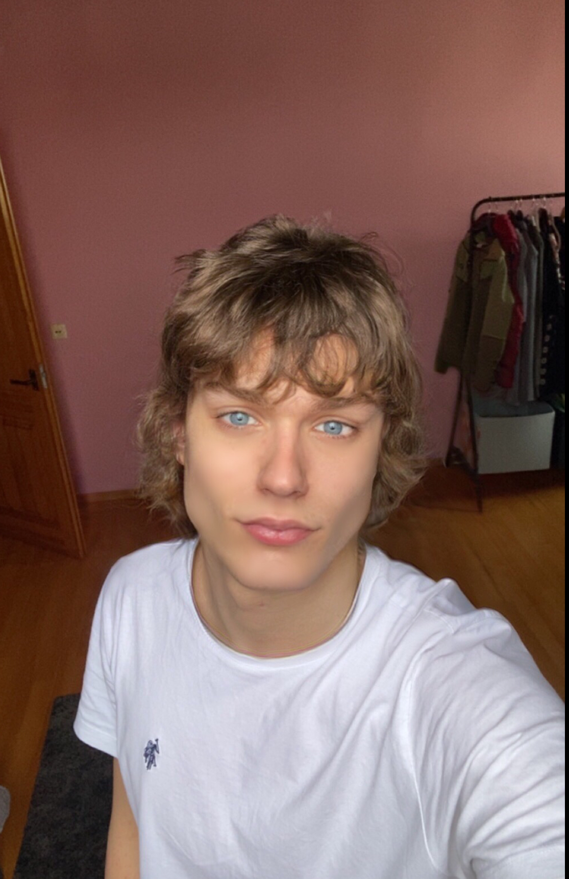 939634CA 1605 4F90 9110 B0086F11AD4D