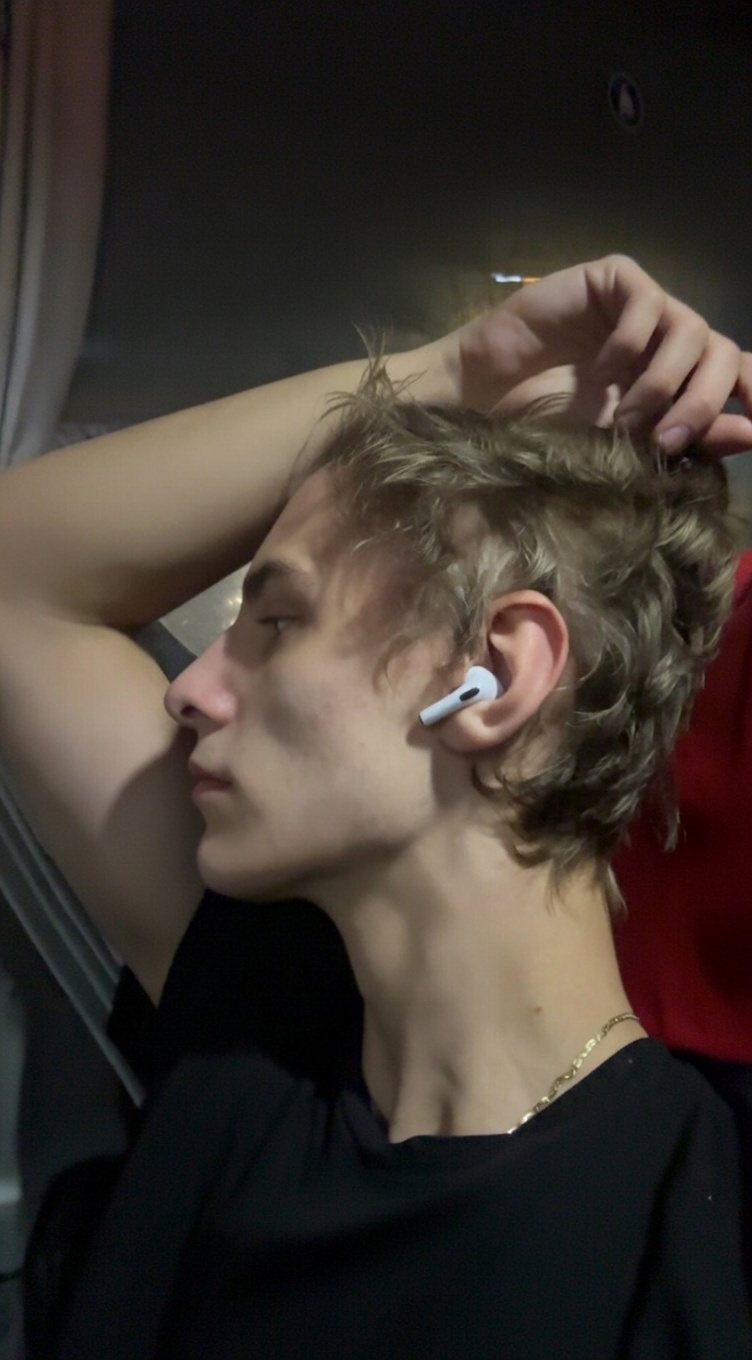 C1410971 6e94 4664 addf e7854c1eafdb