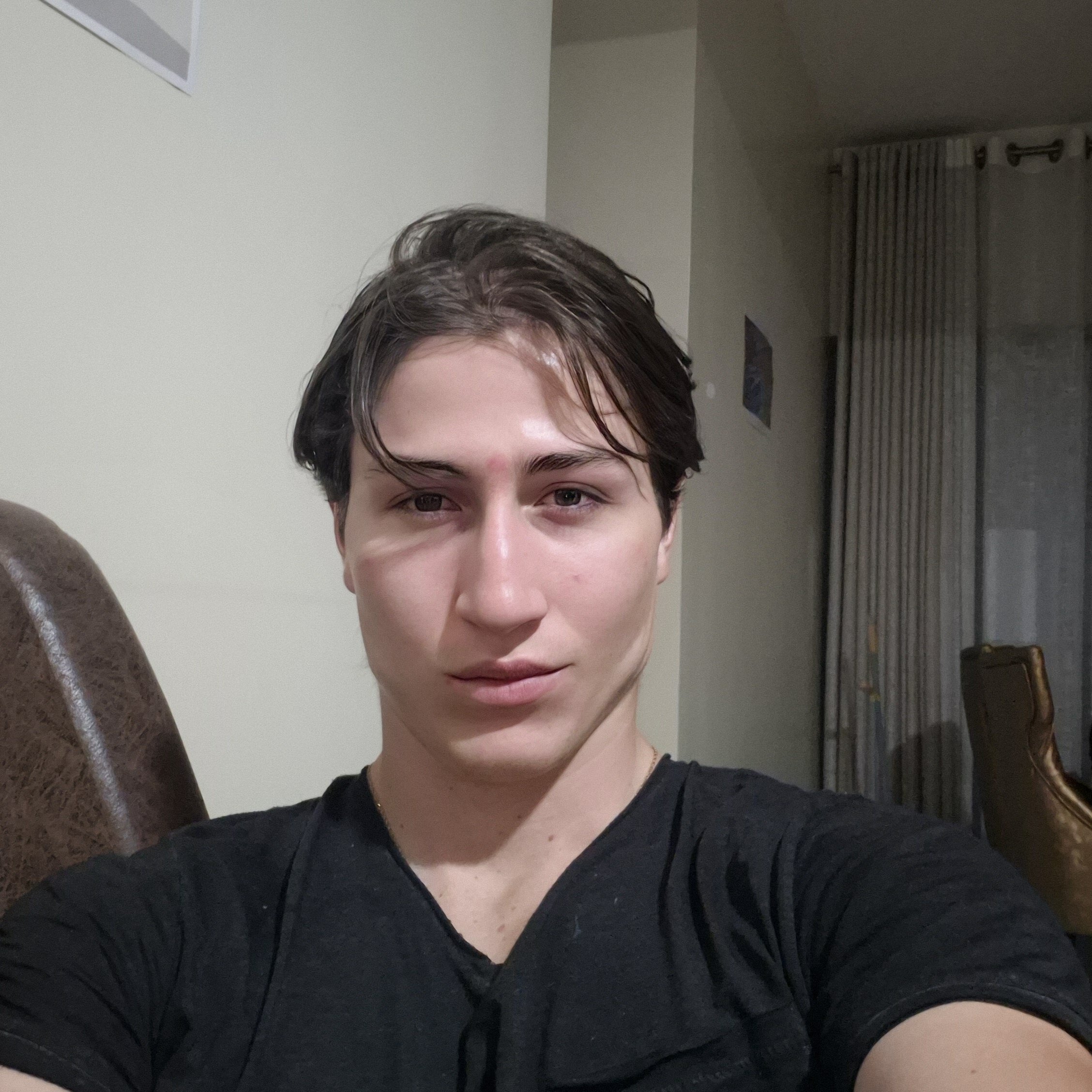 1000036521