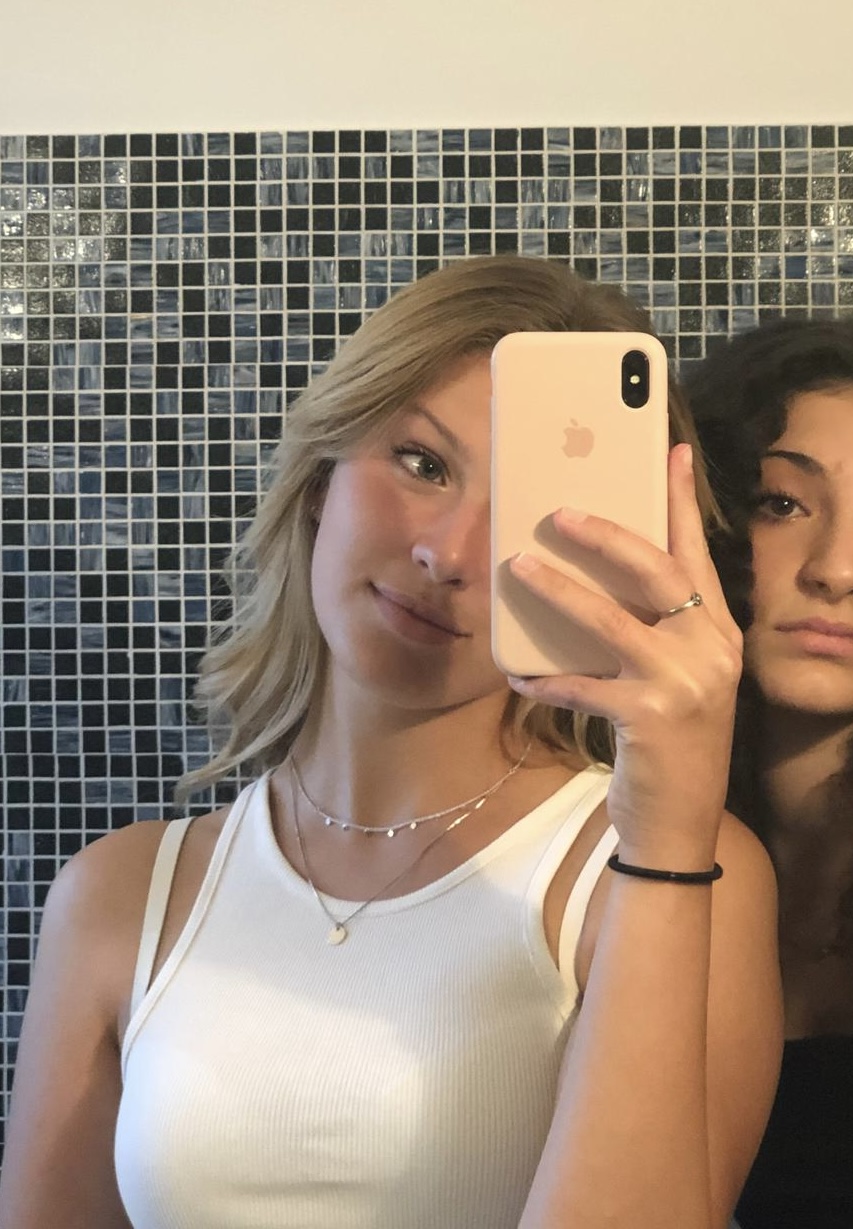 Fdf9b36f a3d7 46f1 9283 4016183c8458