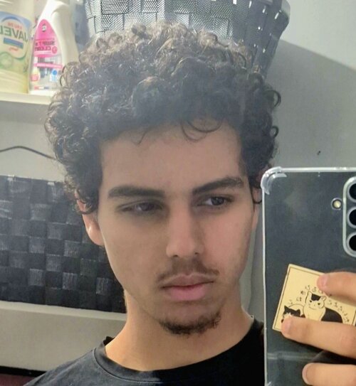 Screenshot_20251226_143740_Adobe Photoshop Express.jpg