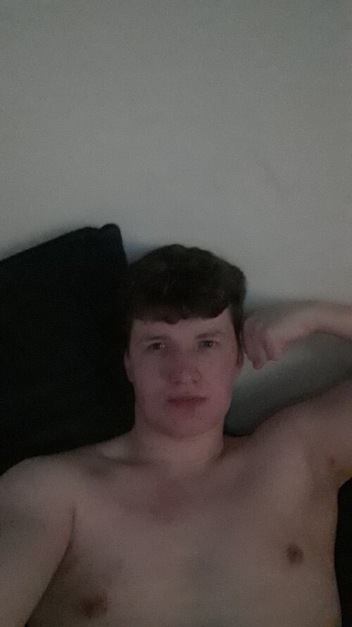 Snapchat-780847287.jpg