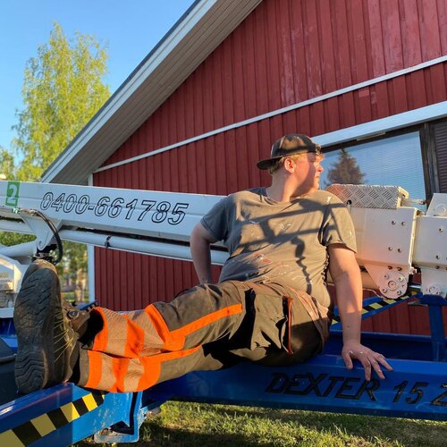 juhohauta isokyrö2.jpg