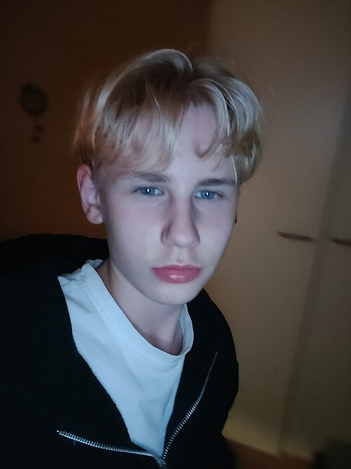 Snapchat-204181581.jpg