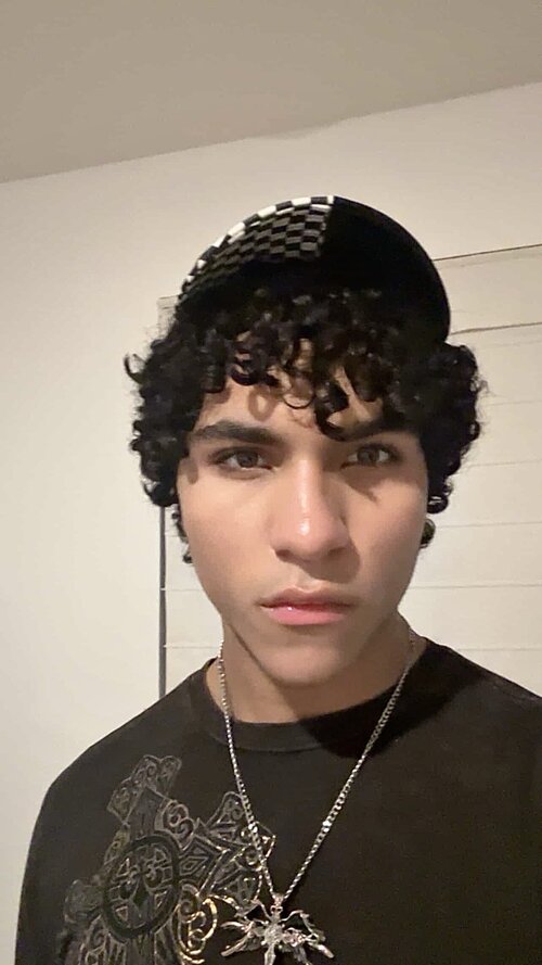 355A9C0D 6D68 4110 AE5C AC01B78A6B65