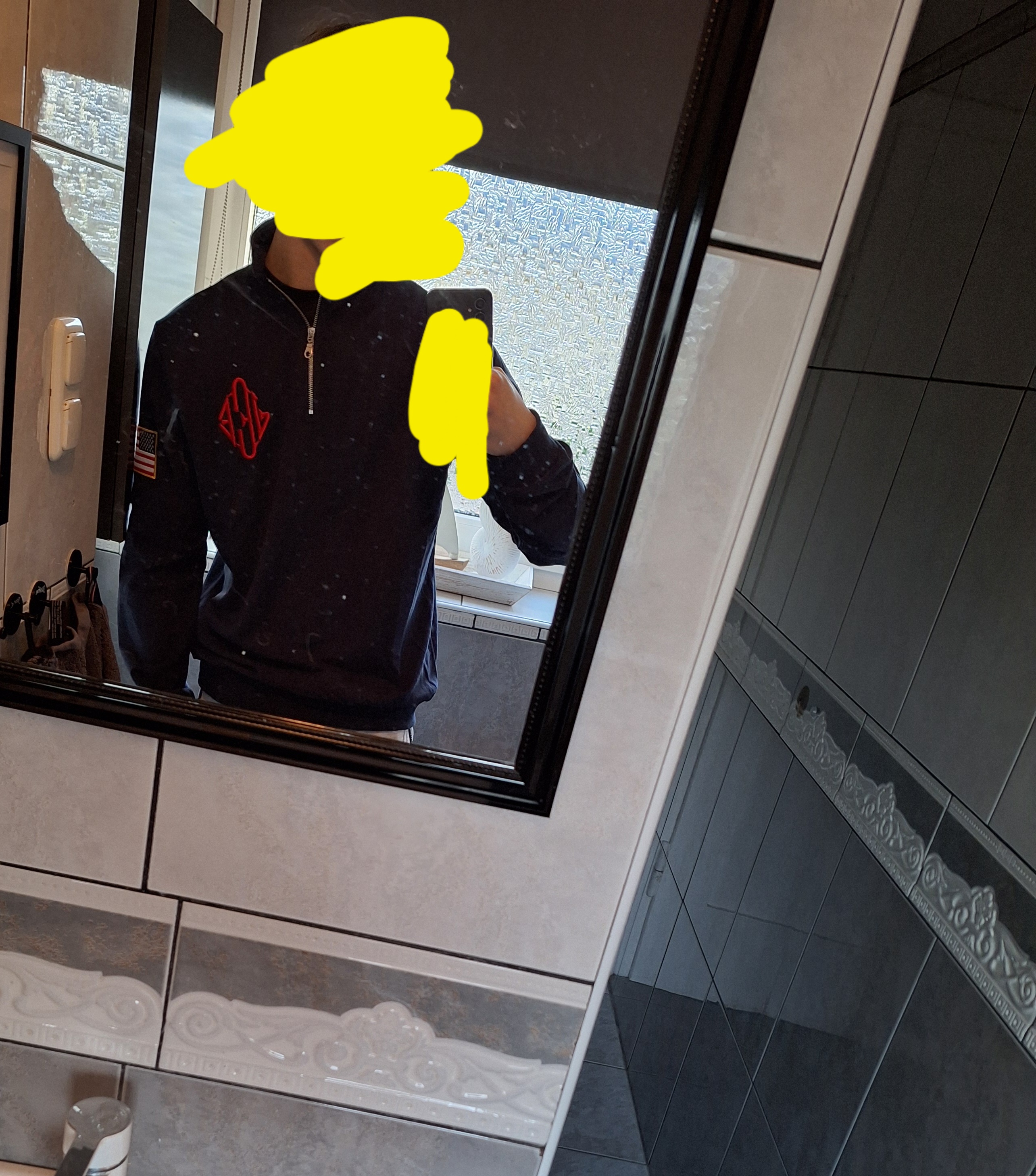 1000848641