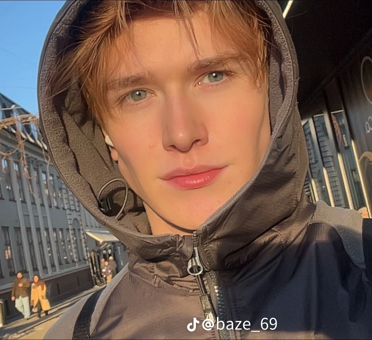 2589c206dc23cfa0c4a69e45b7da6748