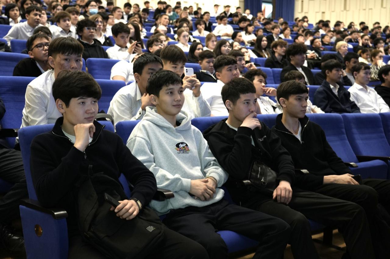  gluster 2025 4 2 a2b40f726f4235f6e01fc6e622aed379 original131899