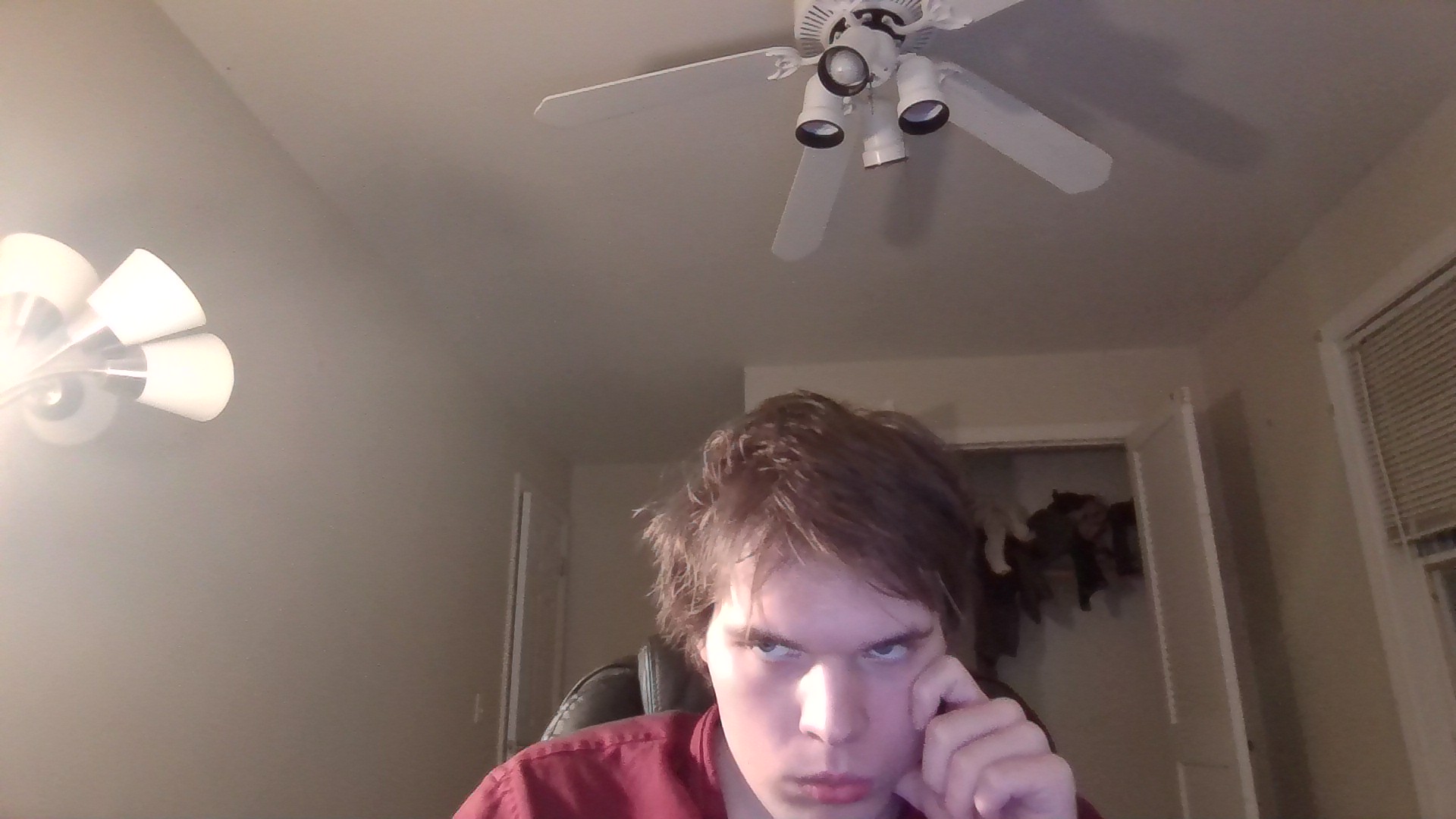 WIN 20251210 22 28 08 Pro