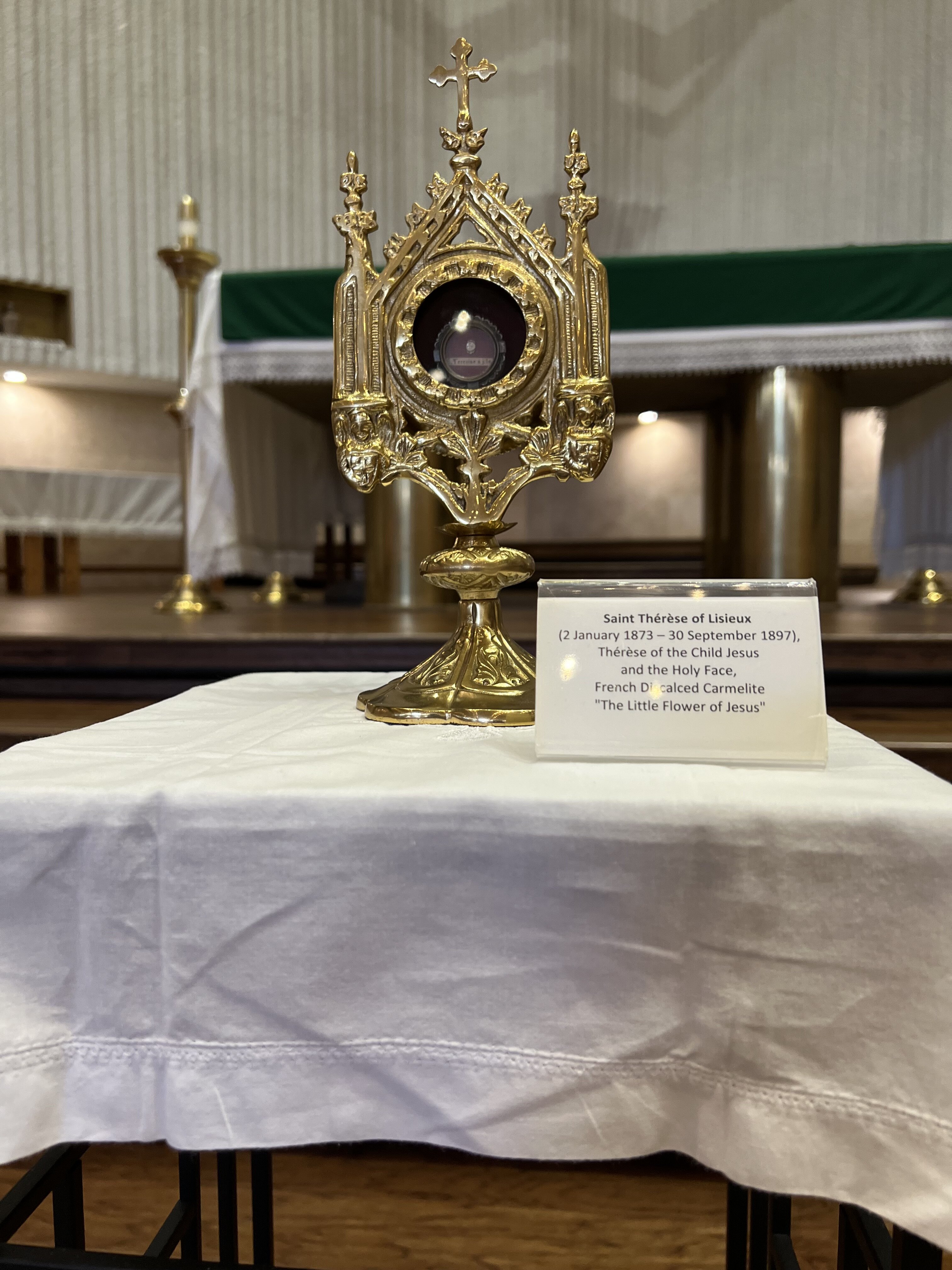 78103537083  A61E08BC 63AF 49C5 89F9 CE2AD11F81A0