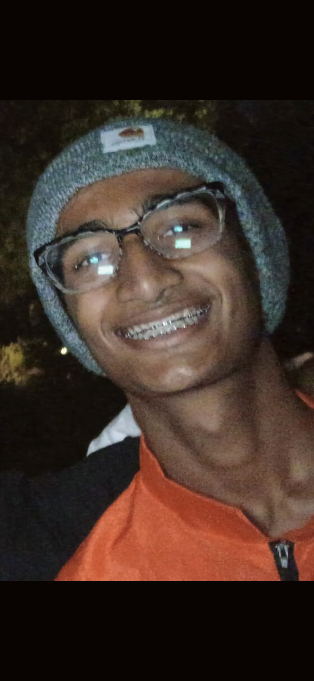 1000010806