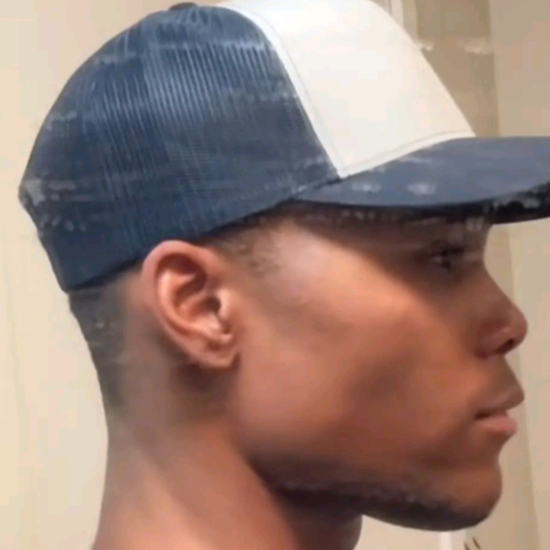 Retouch 2026021723072539