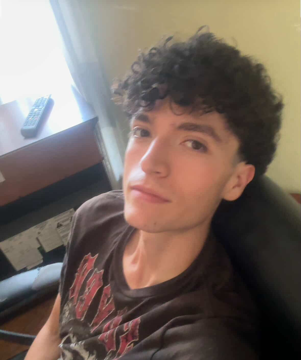 A415909A 3CEE 4BB0 8122 A38015403C81