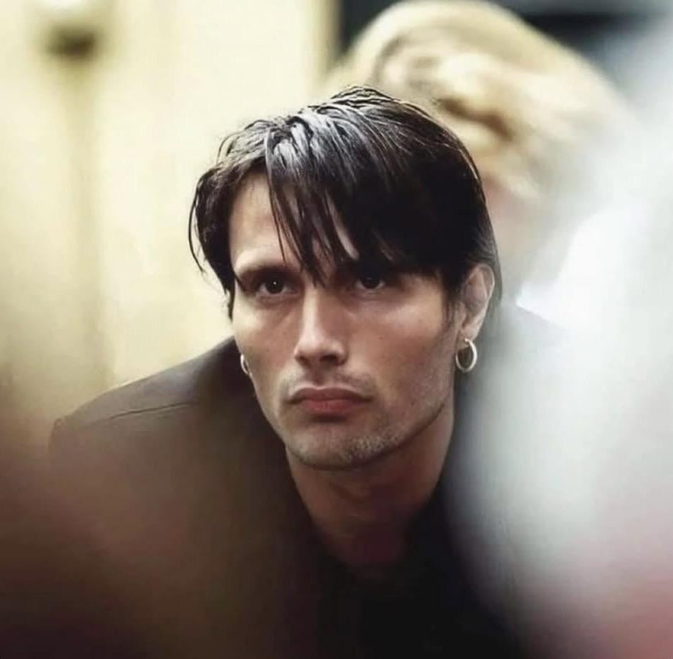 A young mads mikkelsen in the 90s he was and still is very v0 4rafiut0h6pf1