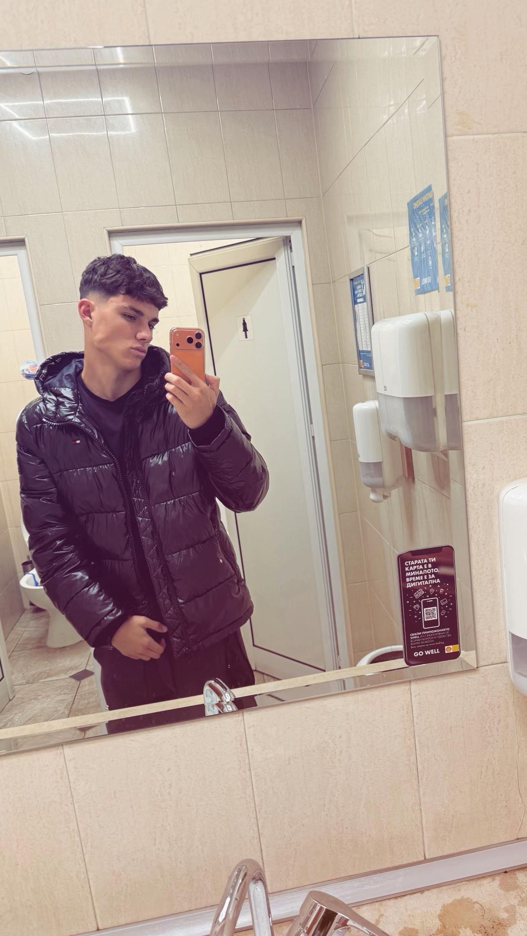 SnapTik dot Kim 81d70fa7ae35e9803d9b3eee83f16cc7