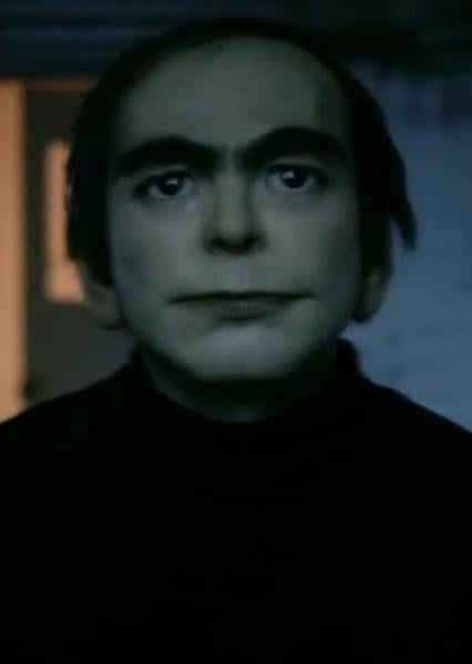 What are the origins of these real life images of the this v0 oxhxnlv09wu81