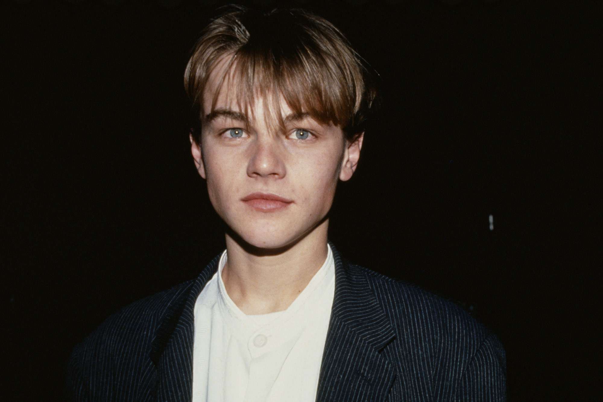 Leonardo dicaprio 3 2000x1333 05305a474c354b0d89aa8568ba572863