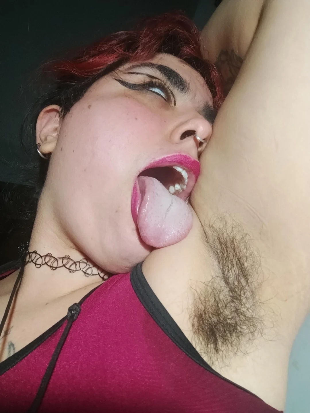 W0uld u lick my hairy pits after sweat training without v0 vkz6fymv2m6f1