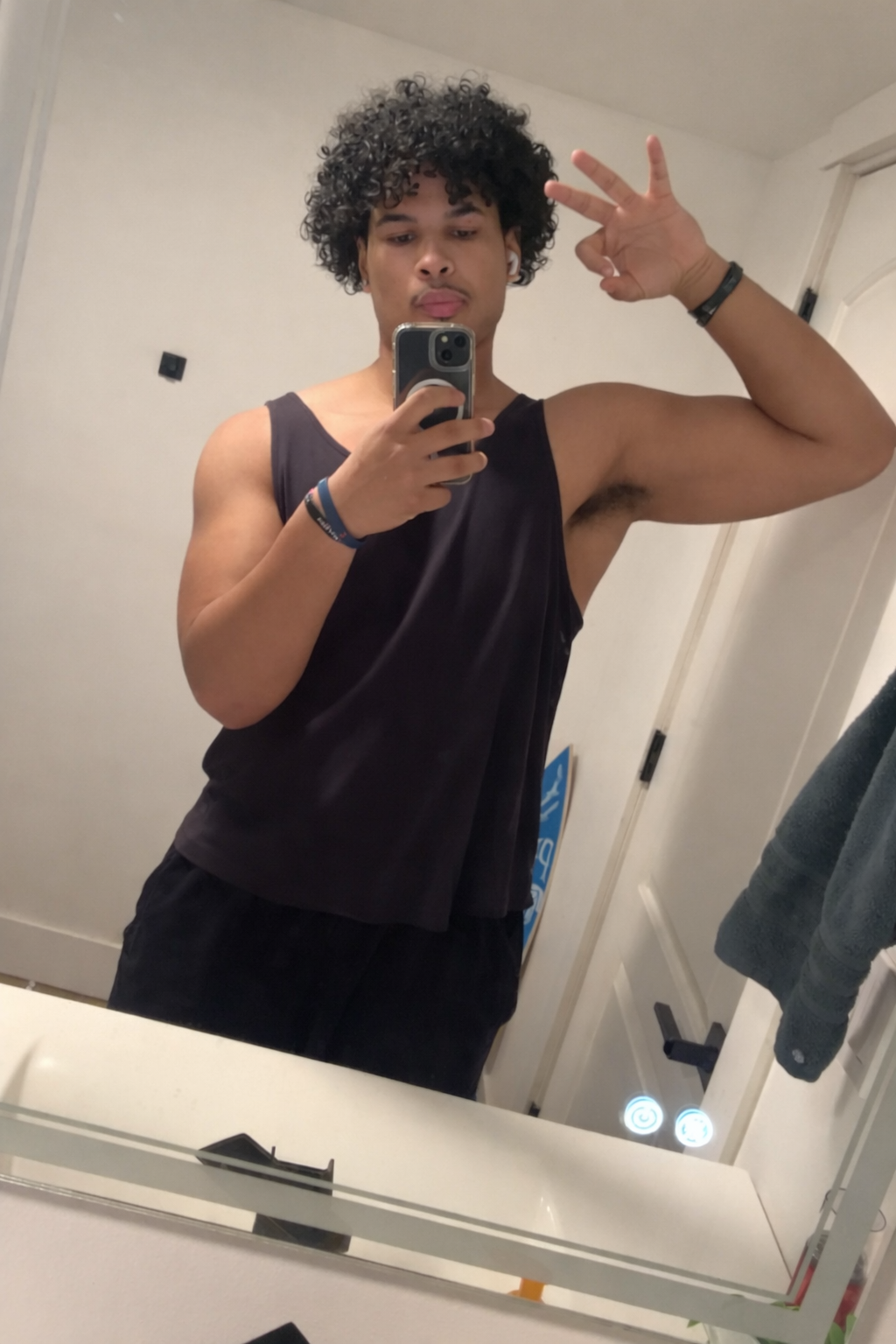 4BA63938 E4C9 491A 82EF C6A458C1CA93