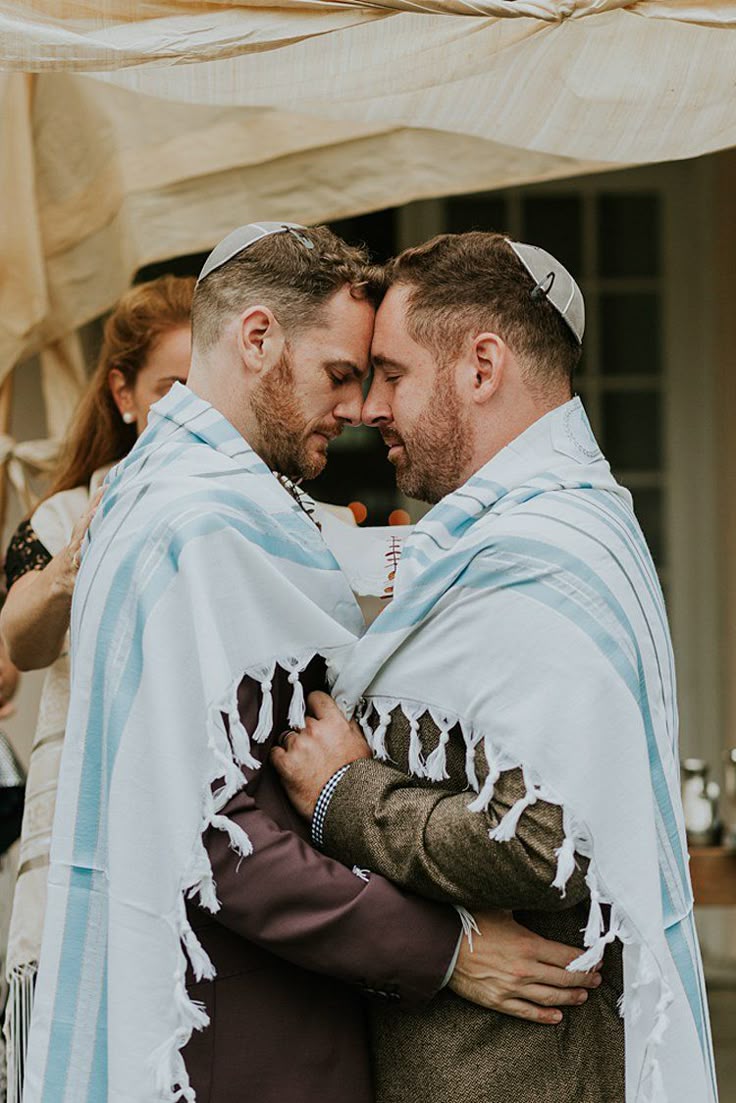 An Ultra Personal DIY Gay Jewish Wedding in the Hamptons Amagansett New York USA   Smashing