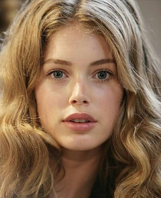 Doutzen kroes blonde or brunette v0 xxsfa4xpaxne1