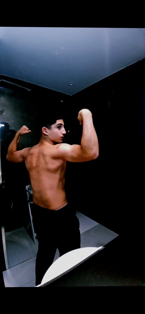 Screenshot_20250727_033640_Video Player.jpg