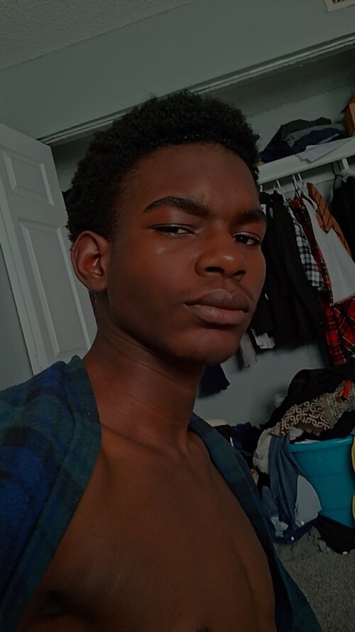 Snapchat-1337424141.jpg