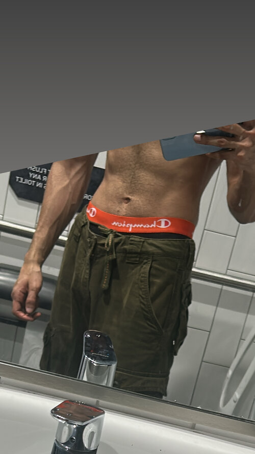 A96A872A 5038 450F AACE 6E7504A3EE2D