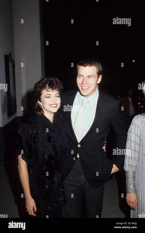 jon-erik-hexum-with-emma-samms-credit-ralph-dominguezmediapunch-2E1W6JJ (1).jpg