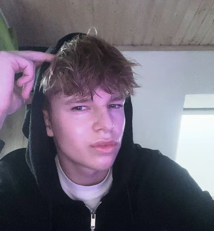 Temp image 4B69C894 3BF6 41A5 BE83 CEF899F2C80D