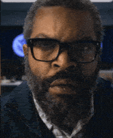 Ice cube war of the worlds