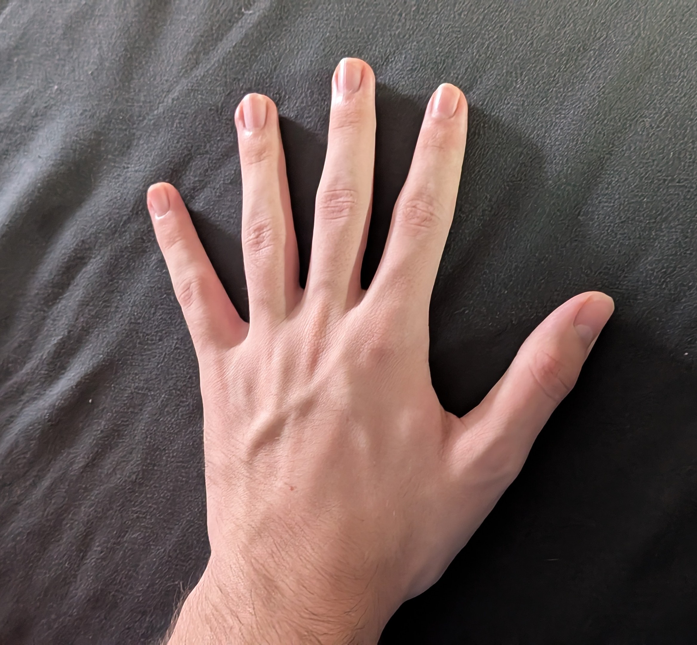 6368