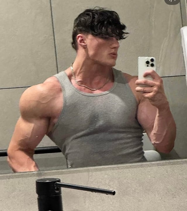 Androgenic v0 qwbgztg8e3wf1