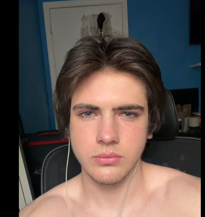 95DC3993 C49D 49DB 8AAA E5BF857F4165