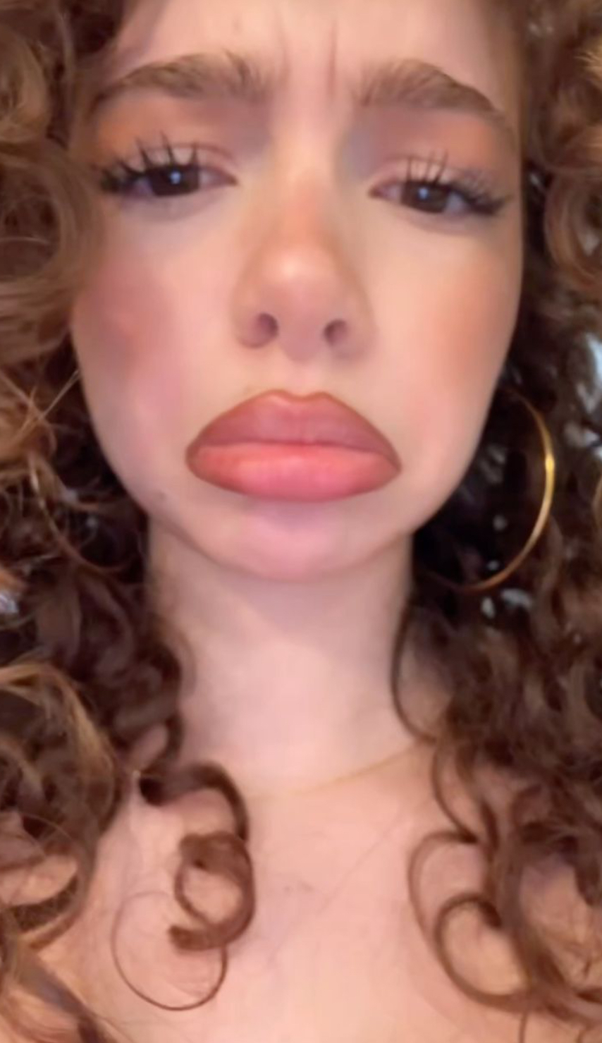 51B769BD DE96 479C 9885 6E024AD7F2BE