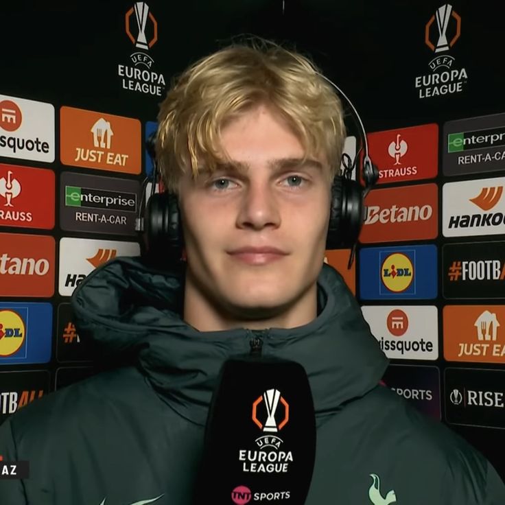 174d120a3668de6cc1f32238965e7228