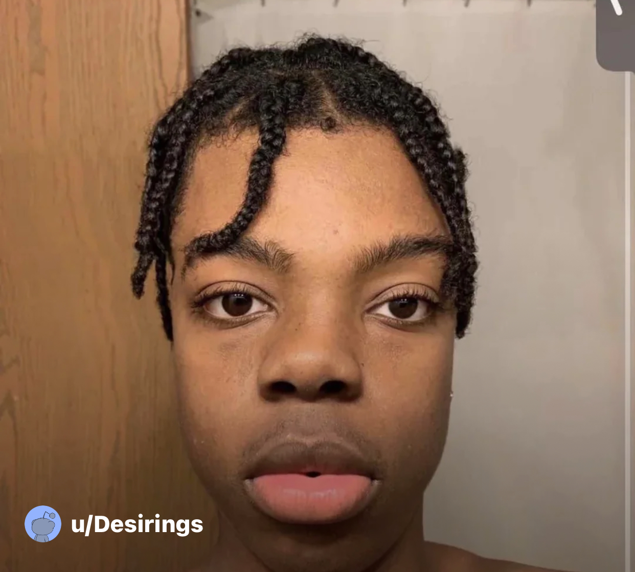 89899B3E BAD6 4FFC 8A4C F2BD8A63F98B