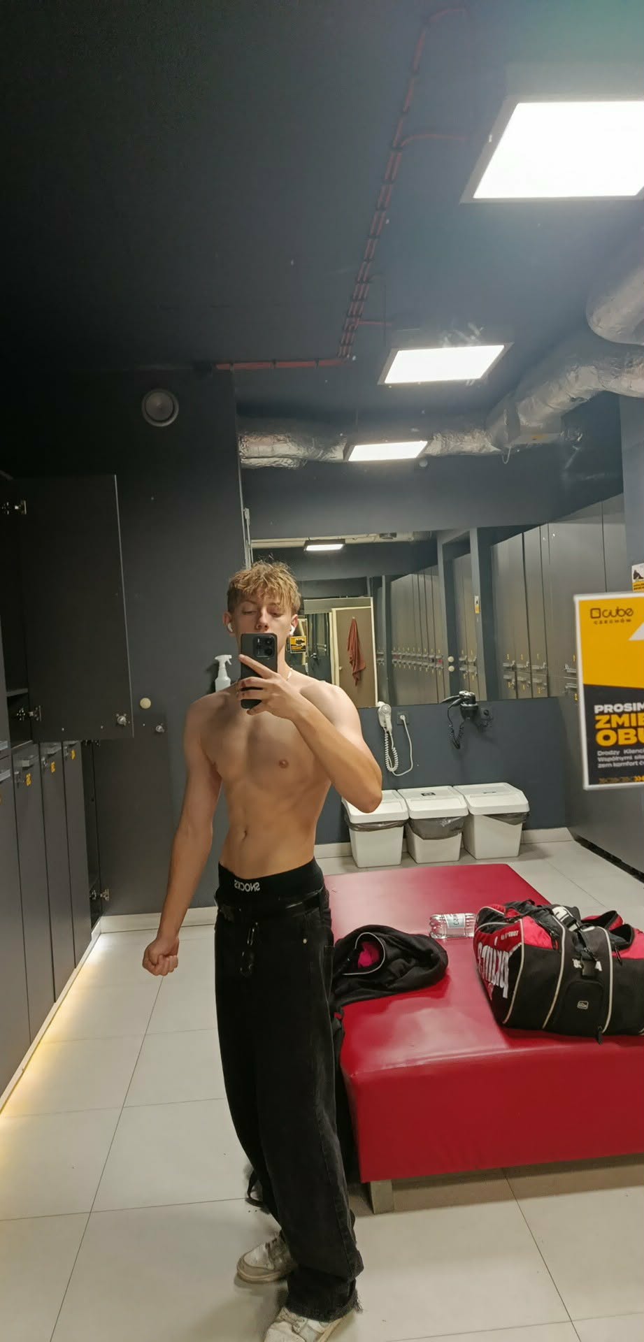 B176232e 98b7 42a3 b7a7 e57fbcaca142