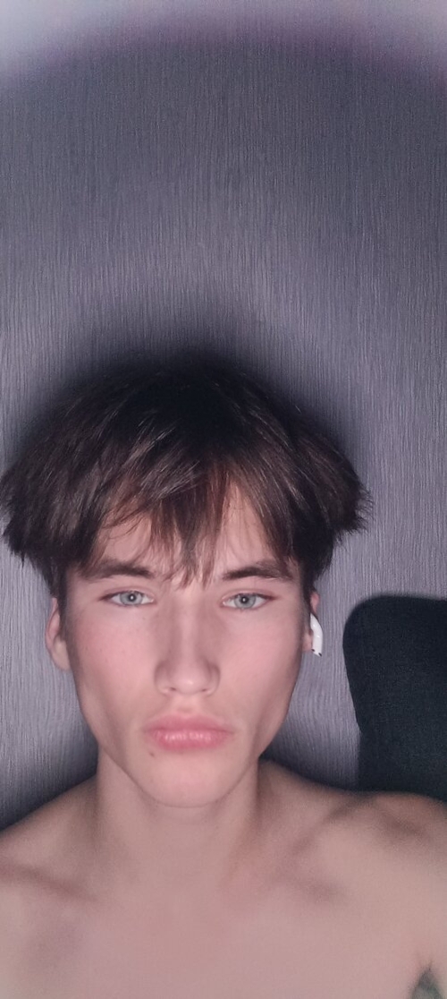 Picsart 26 03 28 07 52 06 135