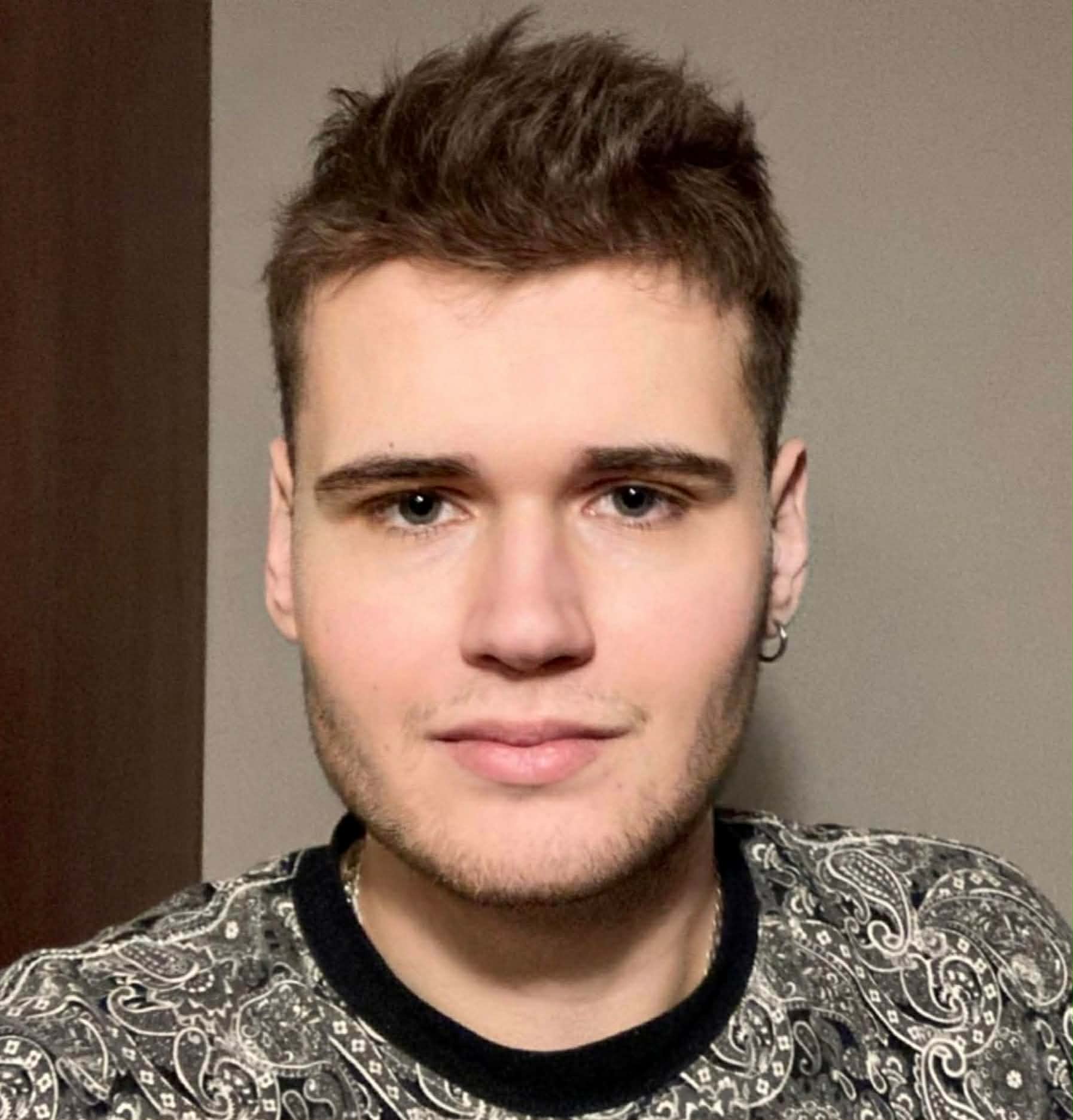 Messenger creation E3500ED7 9AE0 4FF2 BDE8 1CD59AD5D607