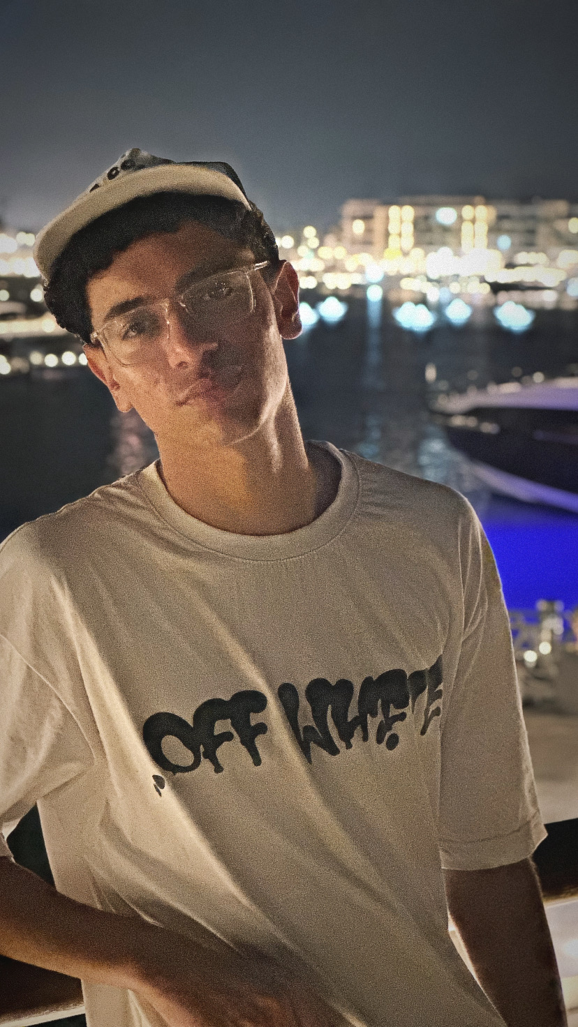 076570D3 8589 4632 8B15 BA78022281FC