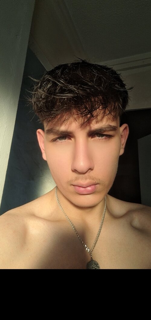 Screenshot 20260319 235358 Snapchat