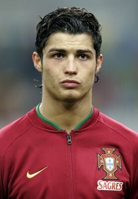 Young cristiano ronaldo v0 sh5m7ldi0wkb1